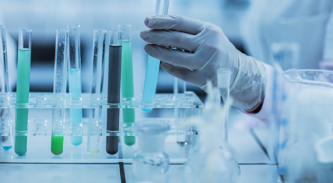 Photo: Testing in a medical lab